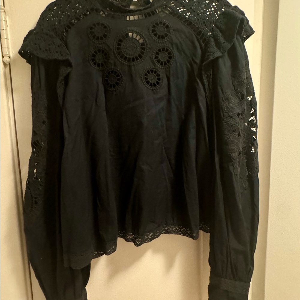 FARM Rio Black Crochet & Eyelet Long-Sleeve Blouse